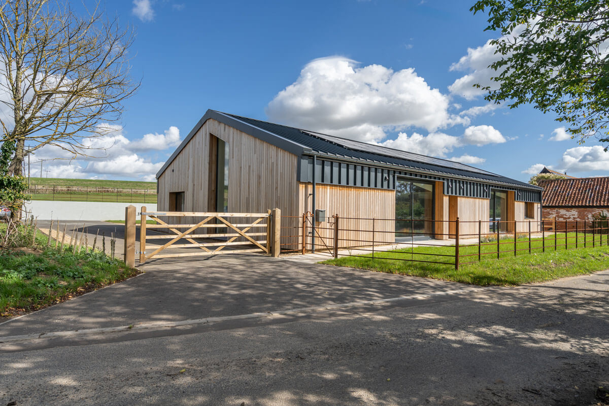 Barn-conversion-Saxmundham-exterior-photography