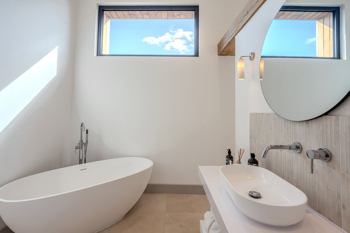 Ensuite-Bathroom-barn-conversion-Saxmundham